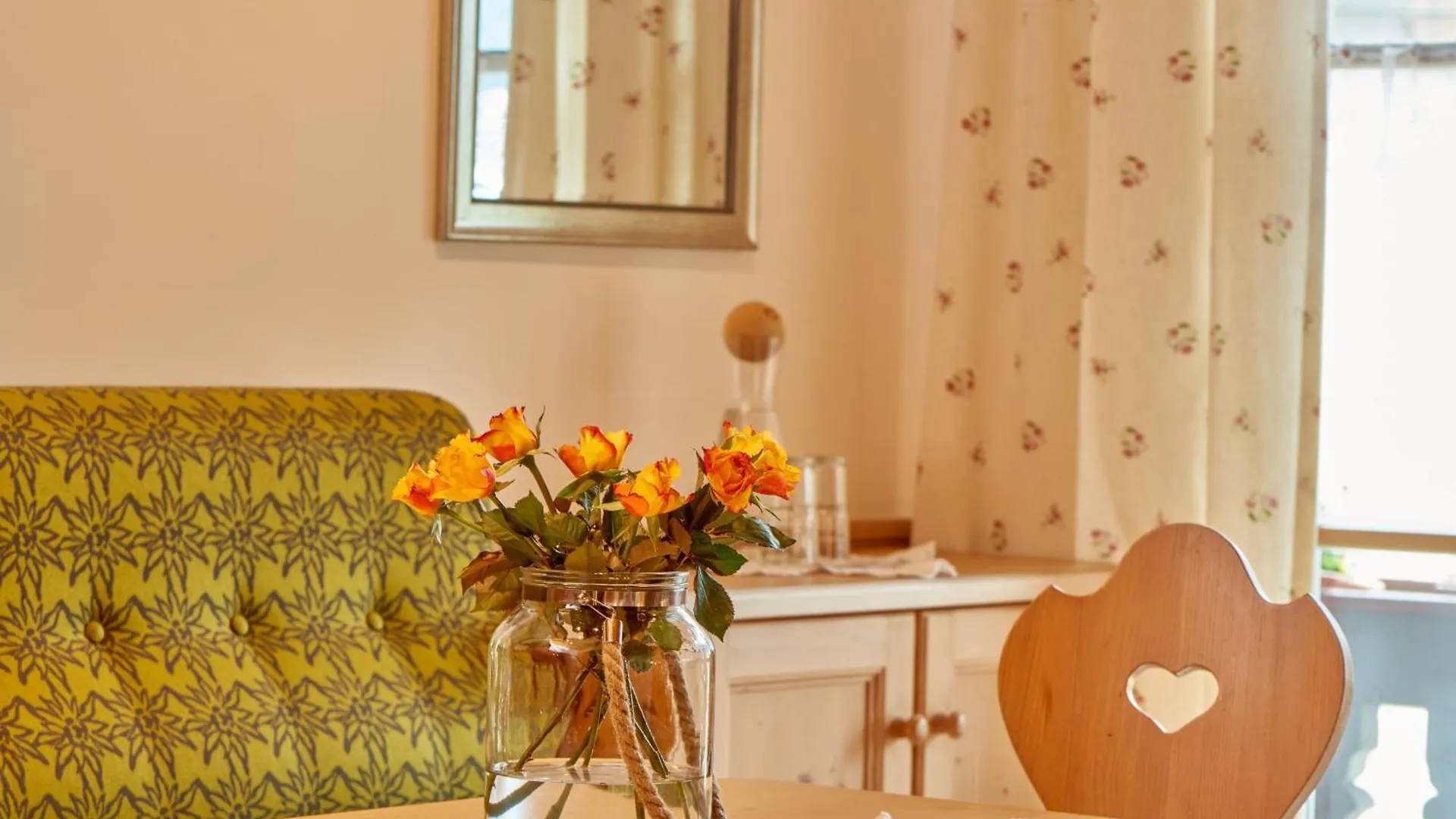 *** فندق Landhaus Lenzenhof ريت ام وينكل ألمانيا