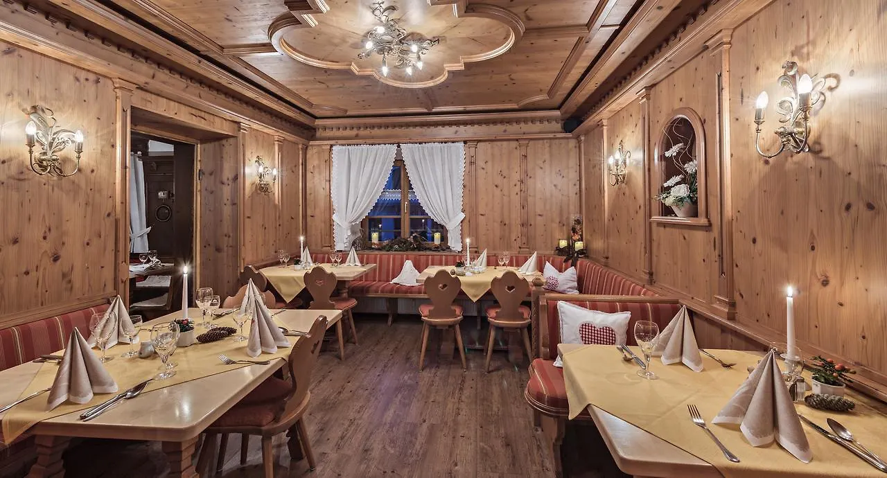 Landhaus Lenzenhof ريت ام وينكل فندق