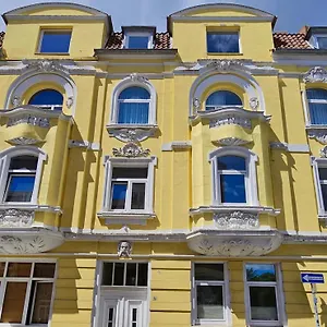 https://charmante-und-moderne-altbauwohnung-hannover.hannover-hotel.net